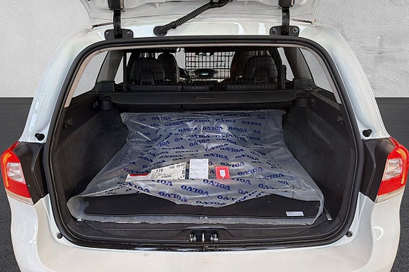 Volvo V70 16 of 17