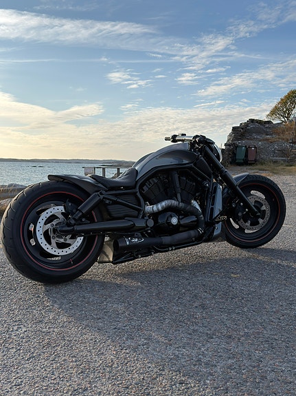Harley-Davidson Night rod special 2 of 7