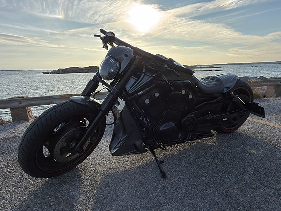 Harley-Davidson Night rod special 3 of 7
