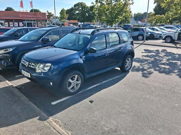 Dacia Duster 3 of 3