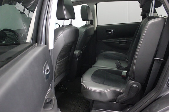 Nissan Qashqai+2 12 of 26