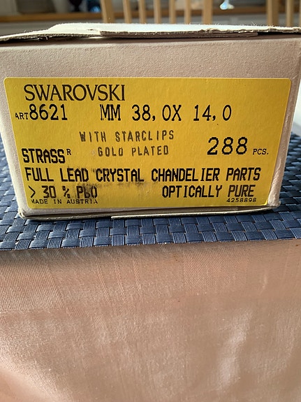 Product image 1 of 2