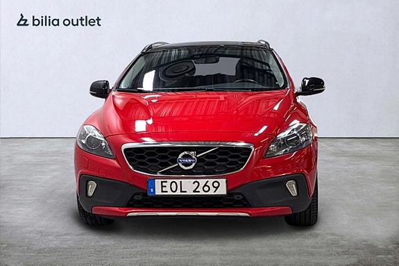 Volvo V40 Cross Country 3 of 26