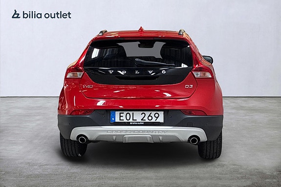 Volvo V40 Cross Country 7 of 26
