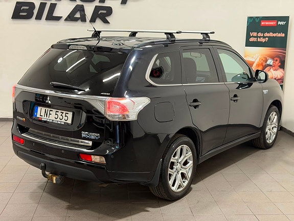 Mitsubishi Outlander 18 of 24