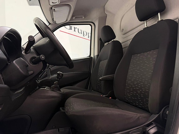 Opel Combo 15 of 18