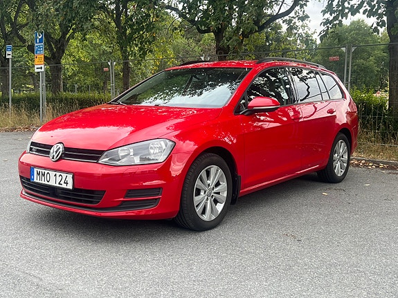 Volkswagen Golf VII 2 of 8