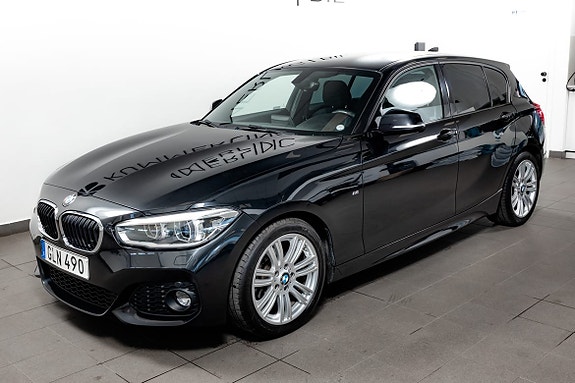 BMW 118i 2 of 25