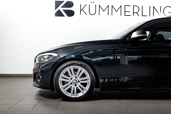 BMW 118i 21 of 25