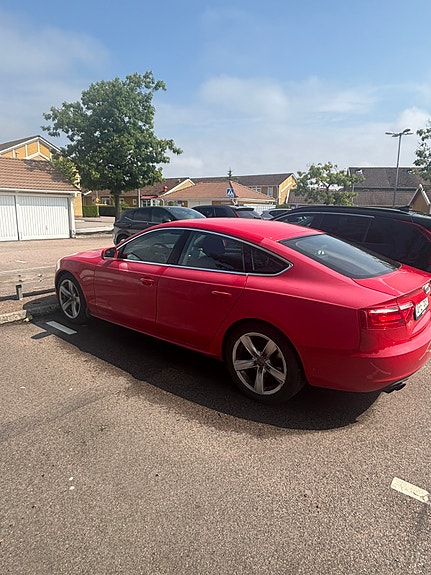 Audi A5 2 of 9