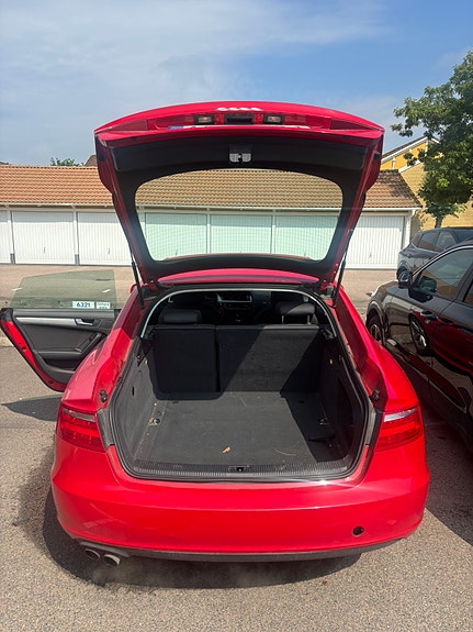 Audi A5 8 of 9