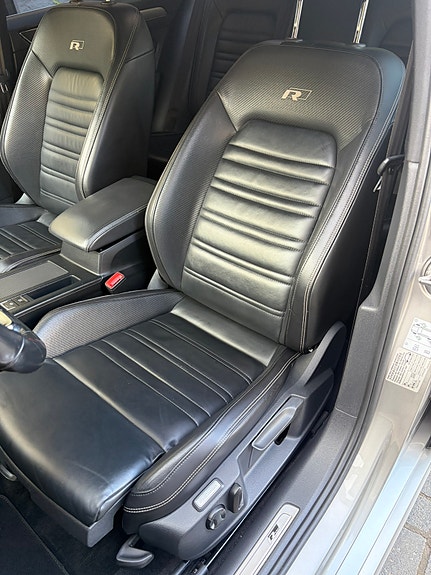 Volkswagen Passat 8 of 11
