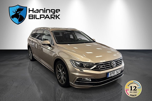 Volkswagen Passat 5 of 30