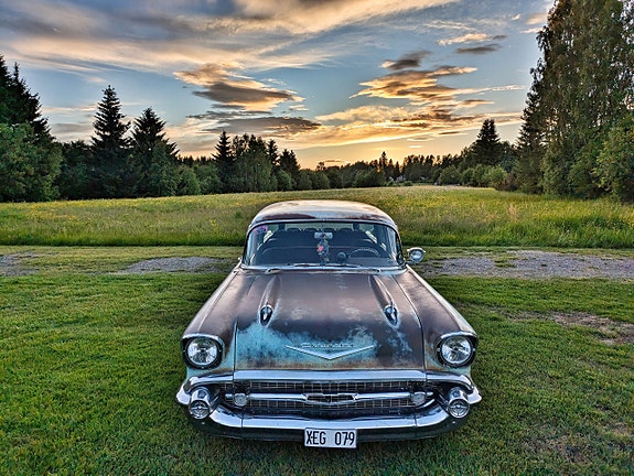 Chevrolet 210 8 of 9