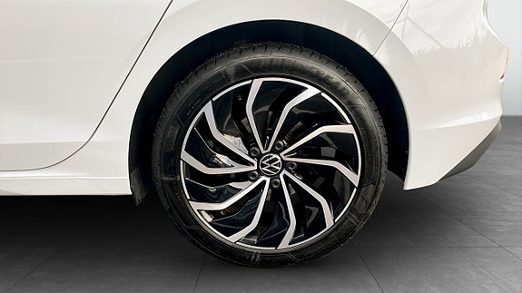 Volkswagen Golf I 6 of 20