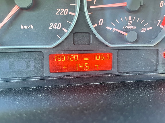 BMW 320Ci 8 of 10