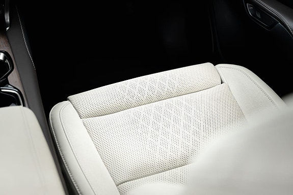 Lexus RX450h 20 of 26