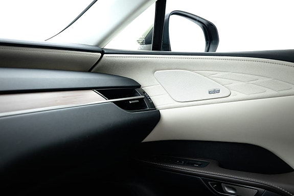 Lexus RX450h 25 of 26