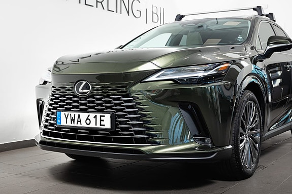 Lexus RX450h 3 of 26