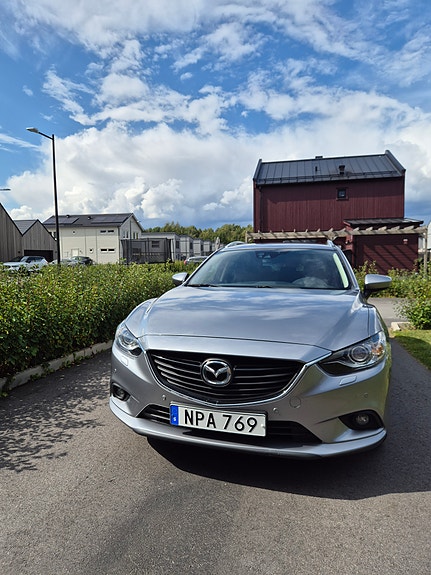 Mazda 6 4 of 9