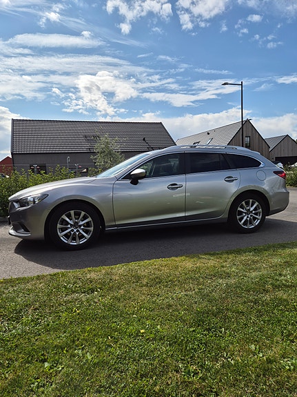 Mazda 6 3 of 9