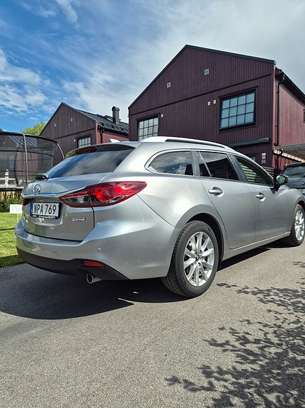 Mazda 6 2 of 9
