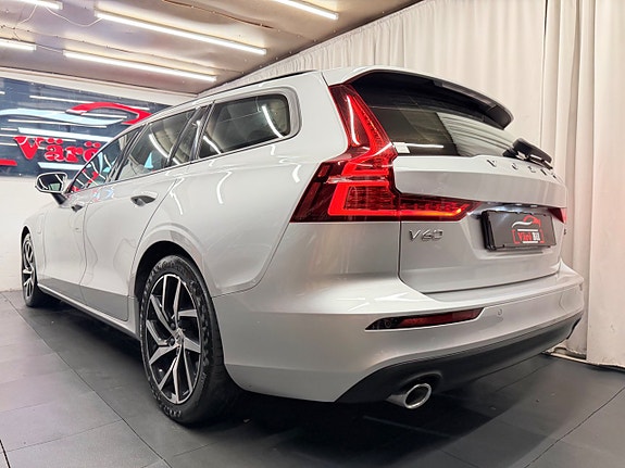 Volvo V60 5 of 29