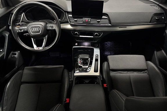 Audi Q5 12 of 26