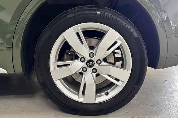 Audi Q5 10 of 26