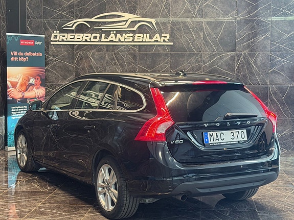 Volvo V60 5 of 20