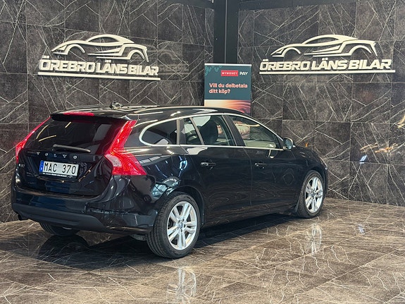 Volvo V60 10 of 20