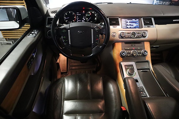 Land Rover Range Rover Sport 22 of 30
