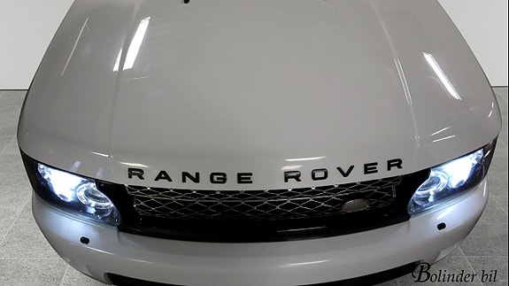 Land Rover Range Rover Sport 6 of 30