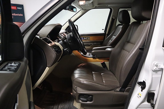 Land Rover Range Rover Sport 11 of 30