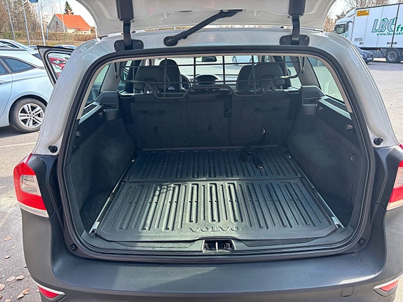 Volvo XC70 24 of 24
