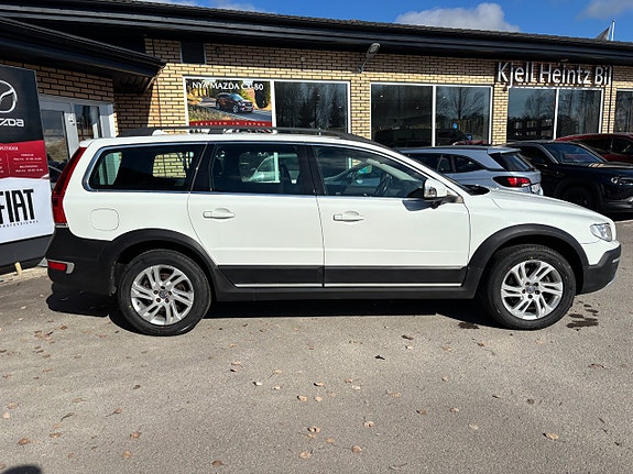 Volvo XC70 6 of 24