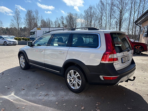 Volvo XC70 3 of 24