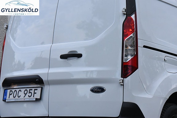 Ford Transit Connect 8 of 15