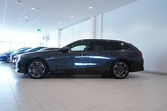 BMW 530e 3 of 12