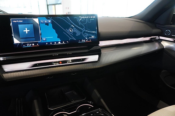 BMW 530e 7 of 12