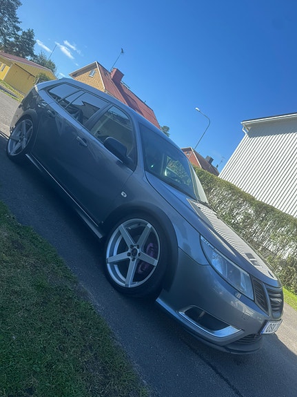 Saab 9-3 3 of 8