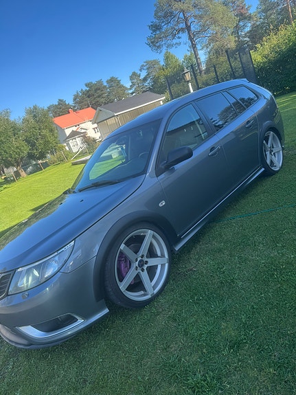 Saab 9-3 2 of 8