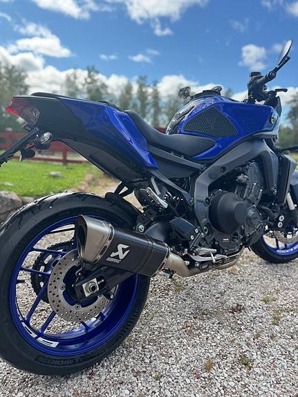 Yamaha MT-09 16 of 22