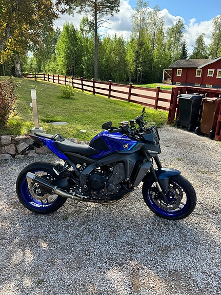 Yamaha MT-09 6 of 22