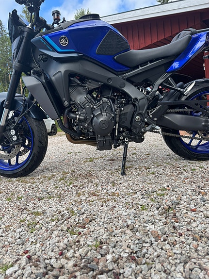Yamaha MT-09 11 of 22