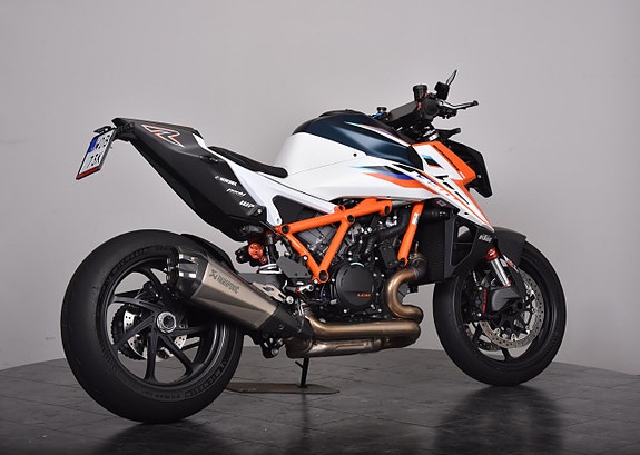 KTM 1390 SUPER DUKE RR 1/350 /RIZOMA /NYSERV 7 of 19