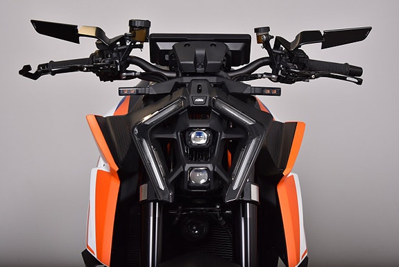 KTM 1390 SUPER DUKE RR 1/350 /RIZOMA /NYSERV 19 of 19