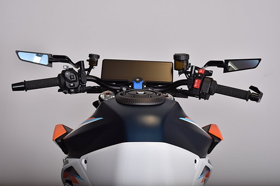 KTM 1390 SUPER DUKE RR 1/350 /RIZOMA /NYSERV 18 of 19