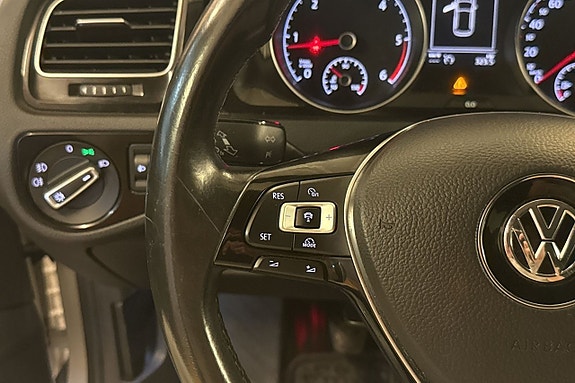 Volkswagen Golf I 14 of 16