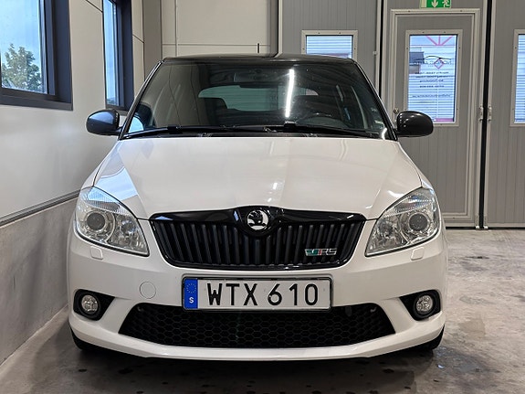 Skoda Fabia 2 of 20